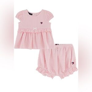 🆕 Tommy Hilfiger Baby Girl 2-Piece Set – Size 12M (NWT)